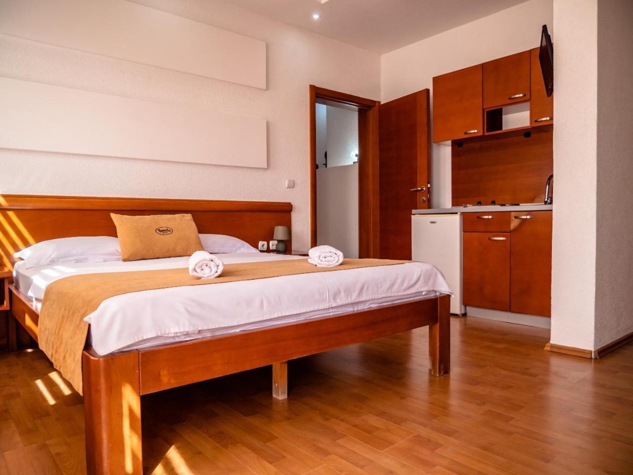 Apartments Bonita Ulcinj Exterior foto